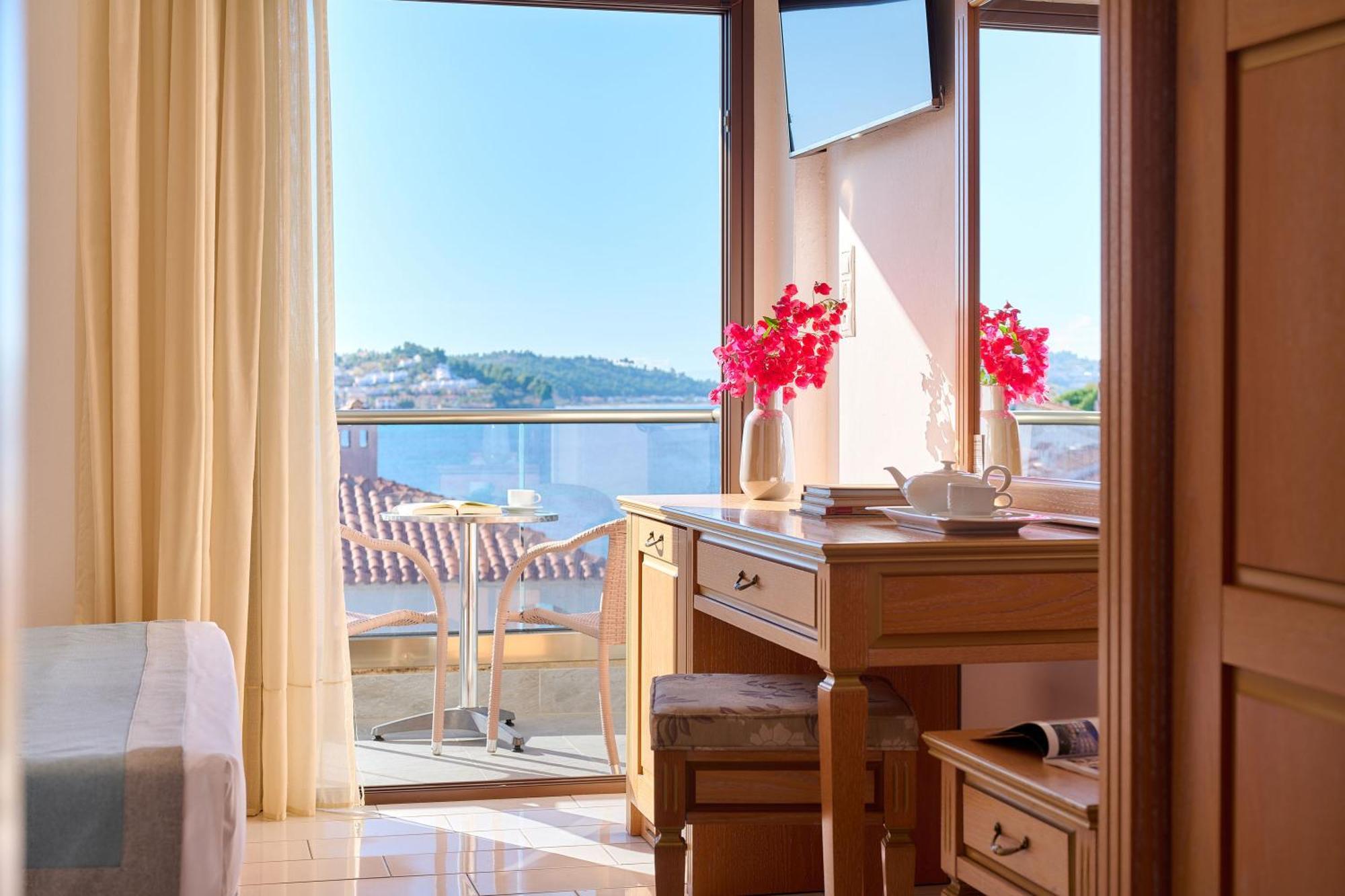 Evlogia Hotel Seafront And Anex By Greek Pride Фурка Экстерьер фото